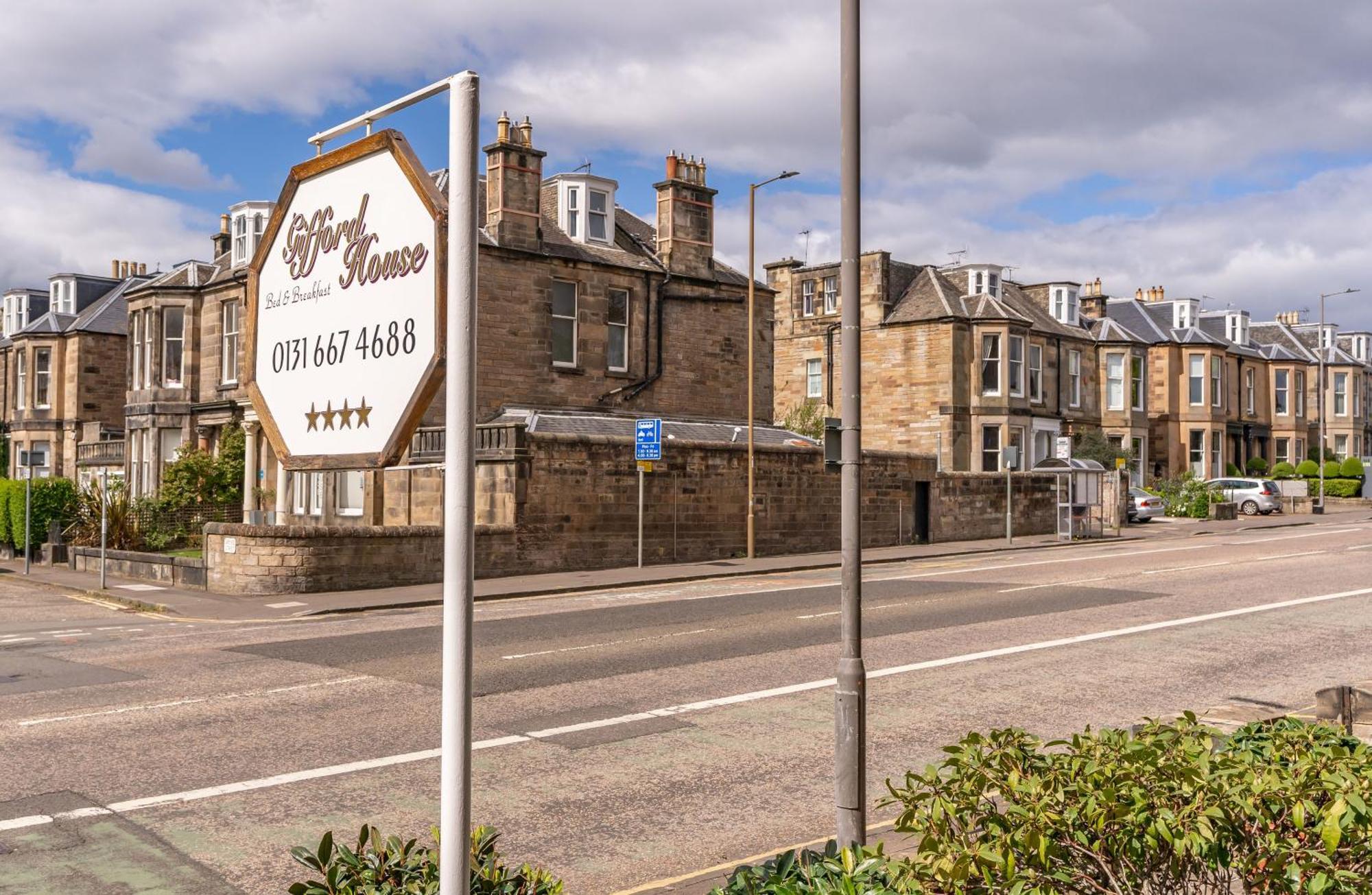 Gifford House 4*