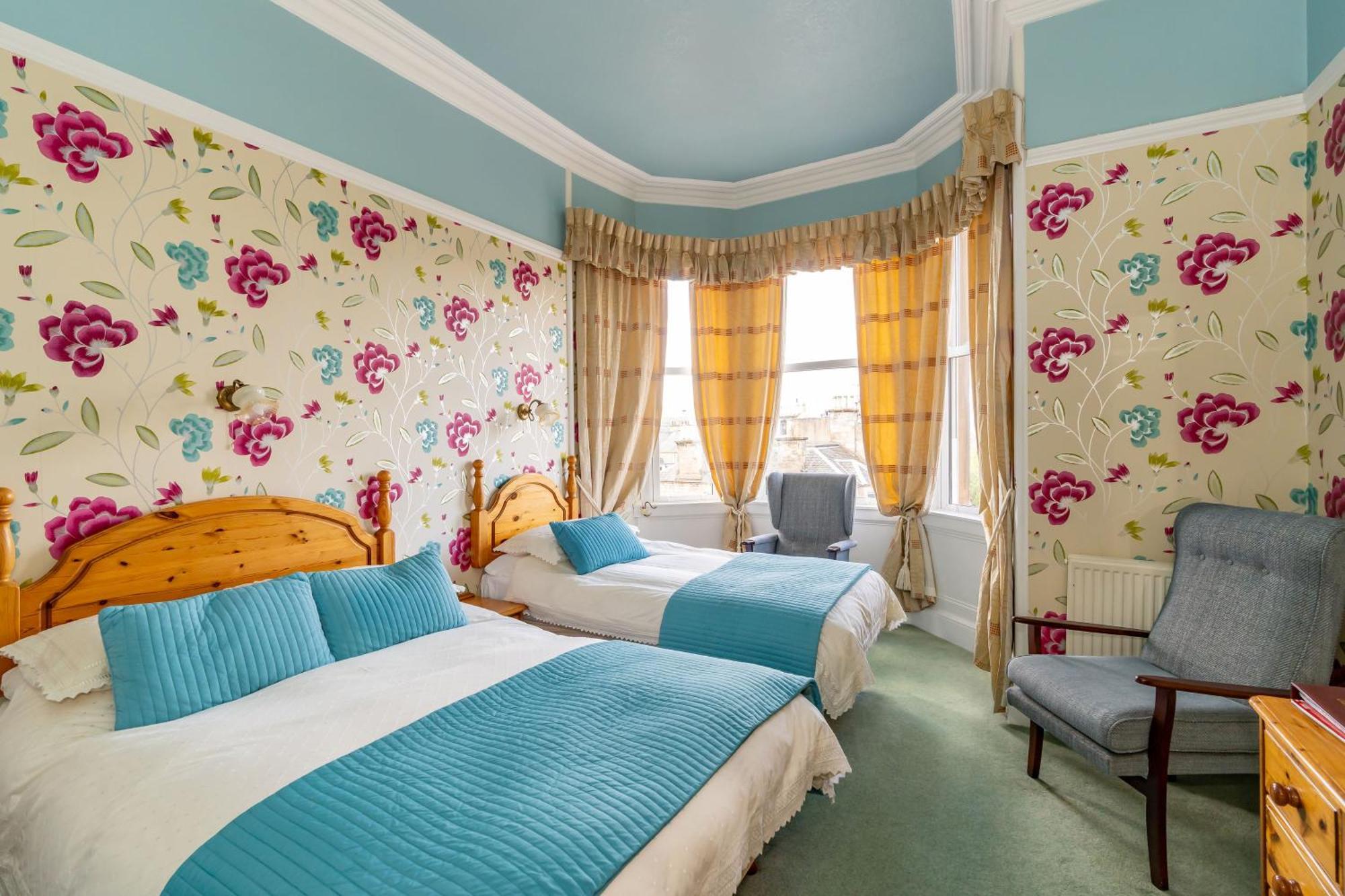 Guest house Gifford House 4*