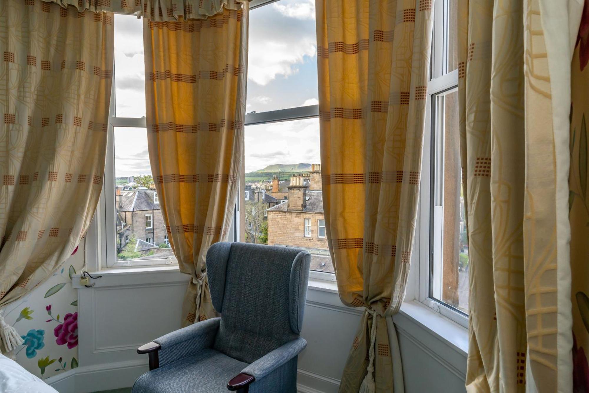 Gifford House 4* Edinburgh
