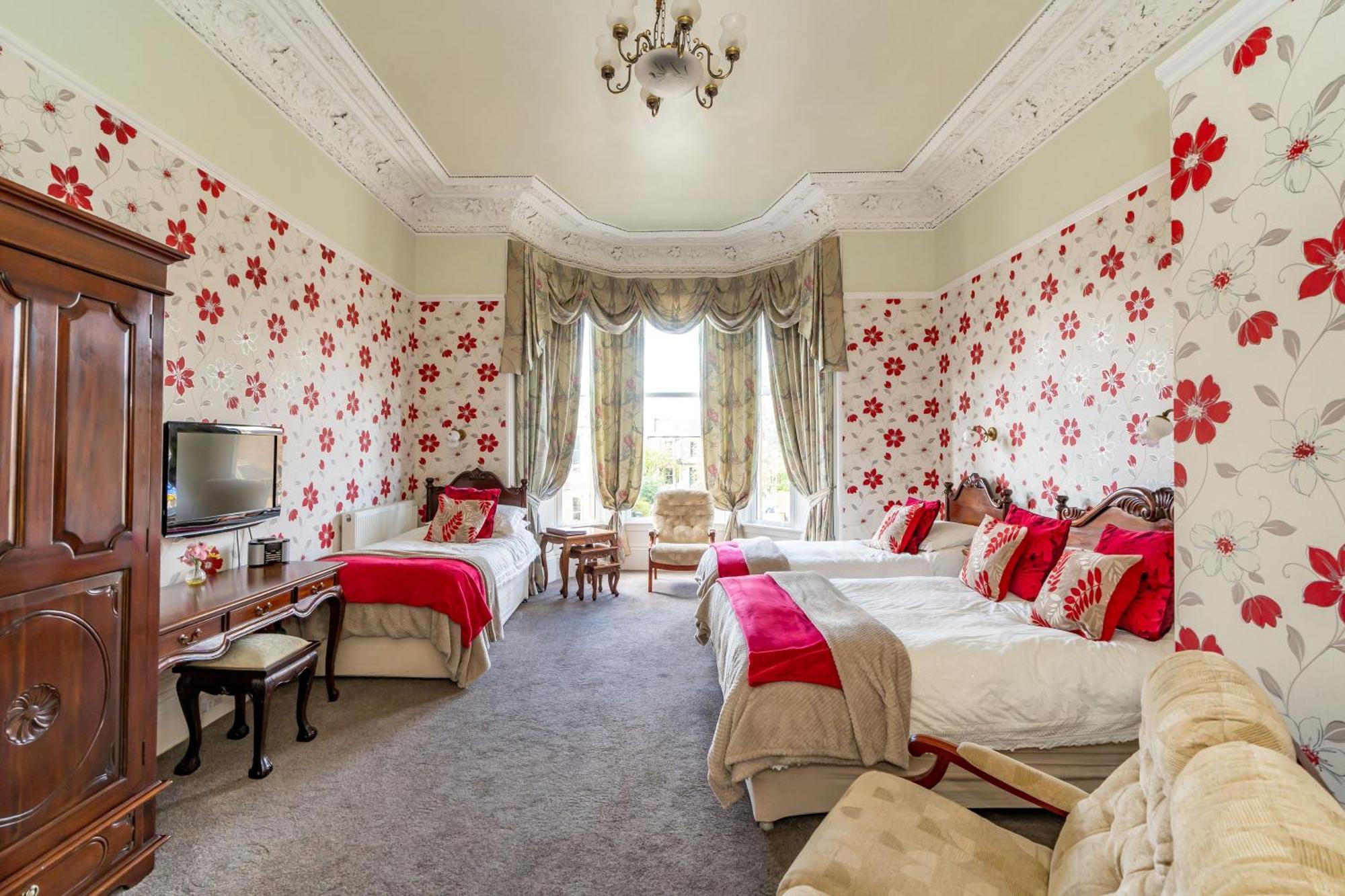Guest house Gifford House 4*